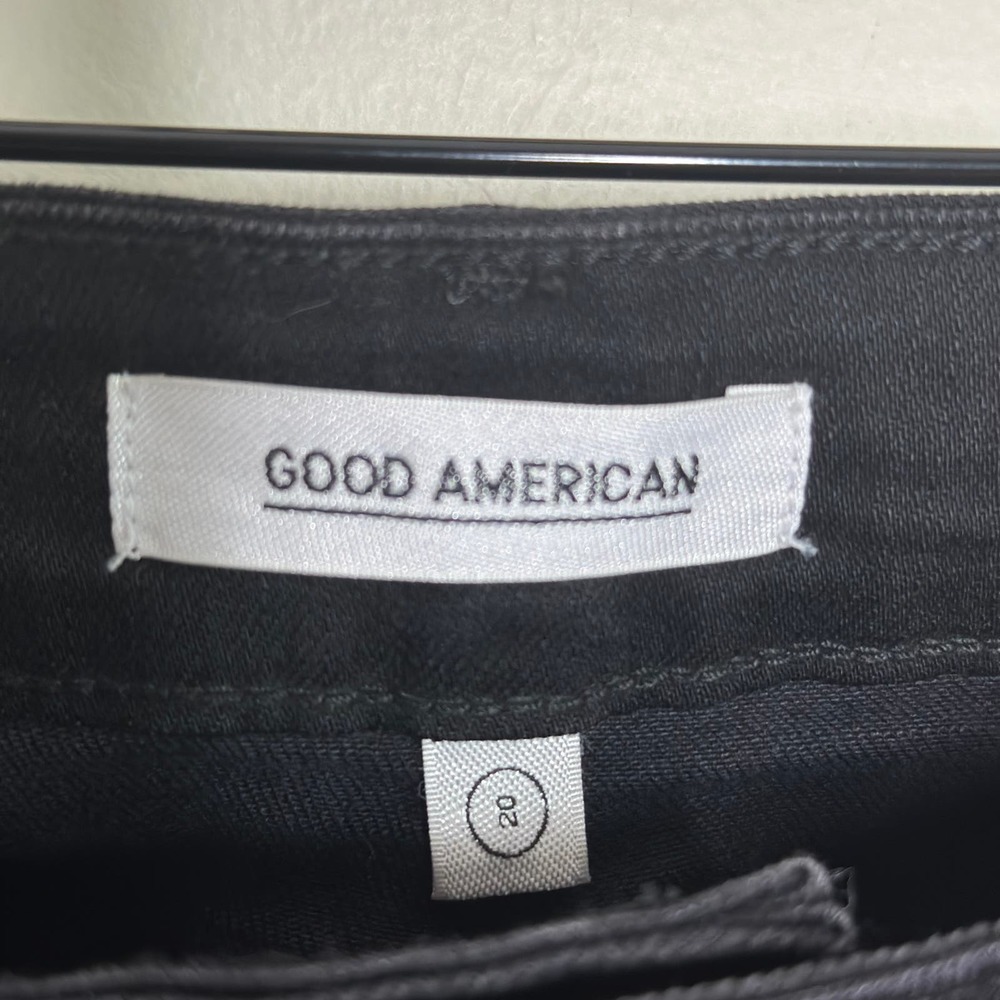 Good American Black Skinny Jeans with Ankle Bow - Picture 4 of 5